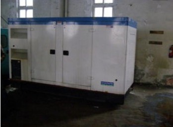 冕宁康明斯150kw大型柴油二手发电机组